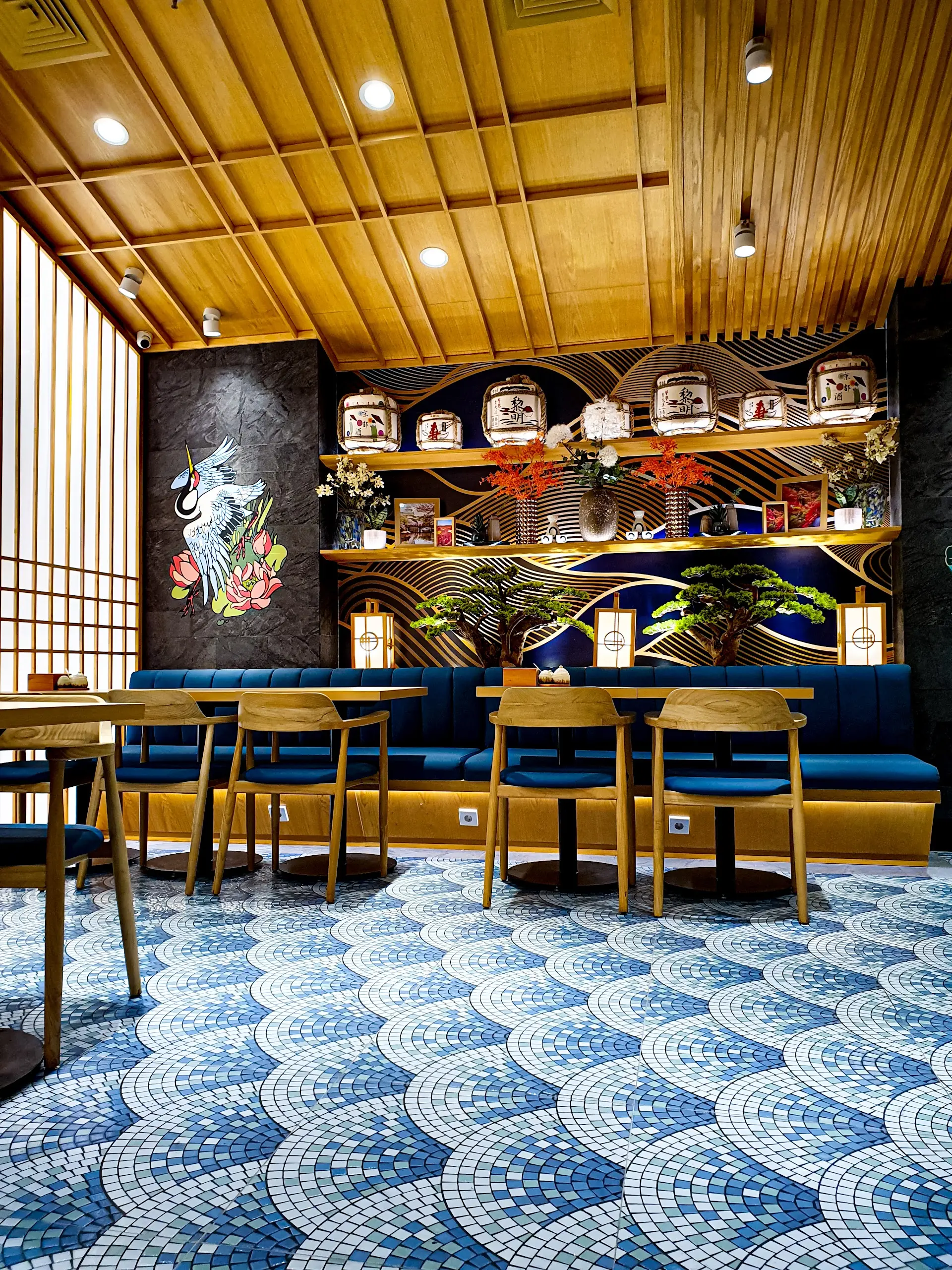 Resto Jepang Viral Surabaya, Rating Google 4.9, Dianter Robot, Tapi Porsinya Bikin Speechless! 1