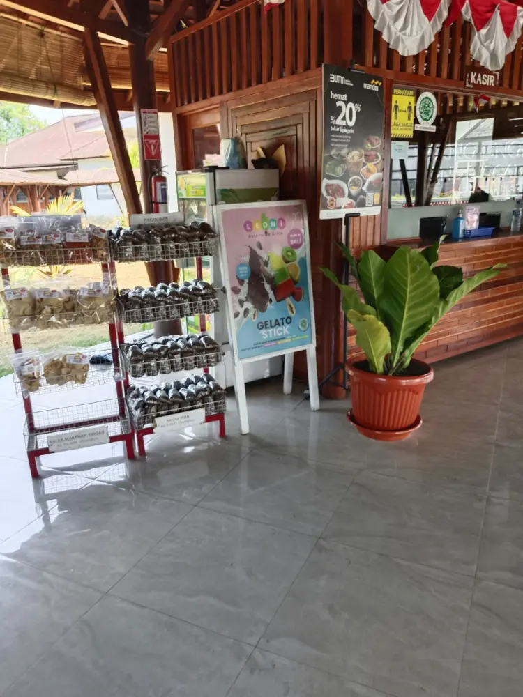 Gubug Makan Mang Engking Pondok Cabe 3