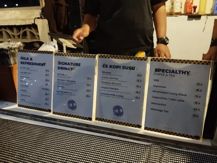 31 Bloc Coffee Street 9