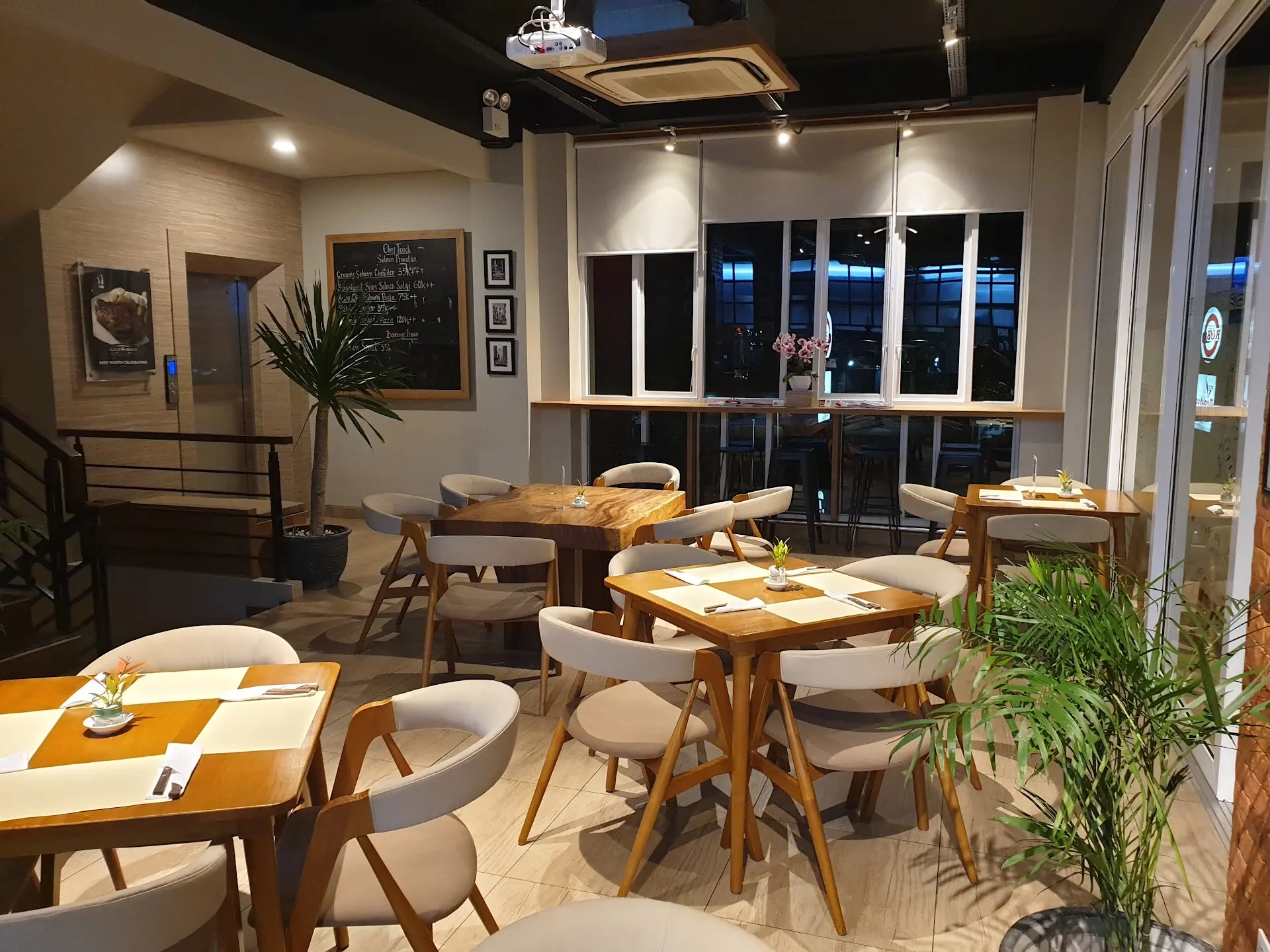 巴厘巴板牛排天花板?楼下挑肉楼上现烤,这玩法有点野! 2