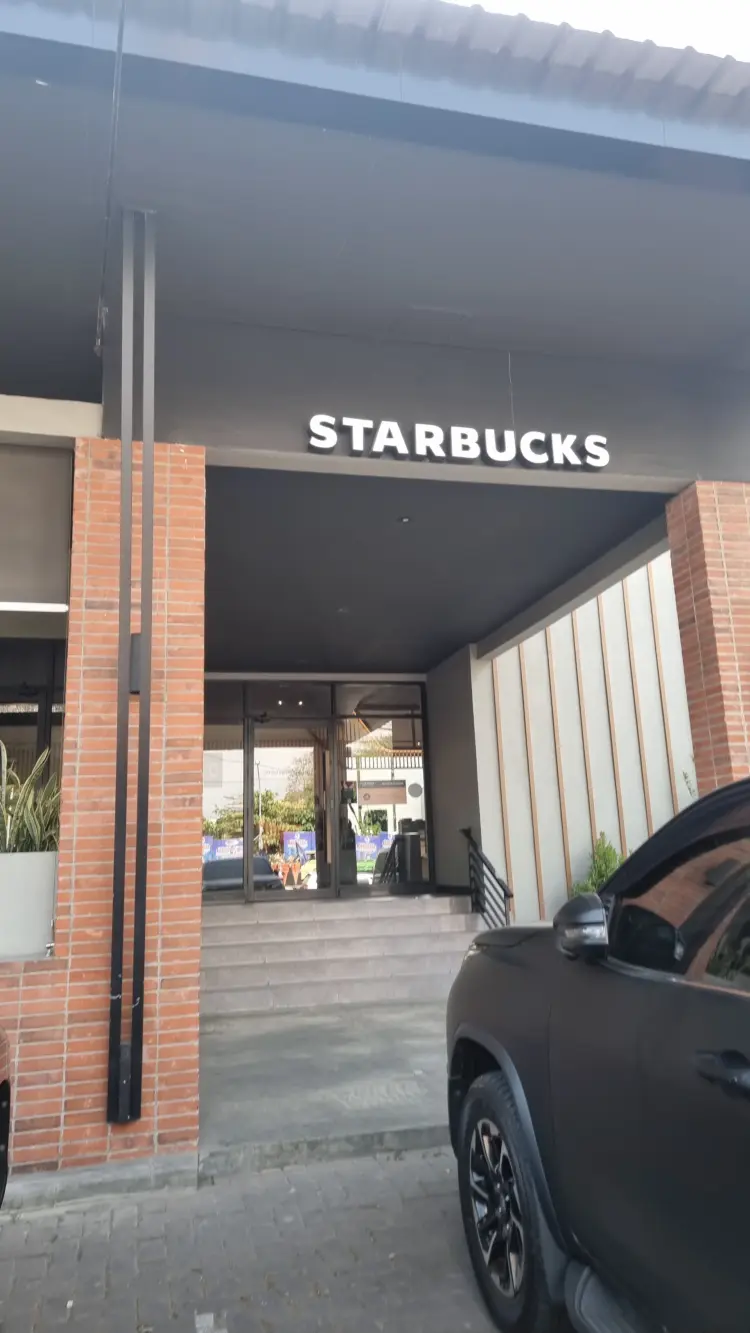 Starbucks Pettarani Drive Thru 1