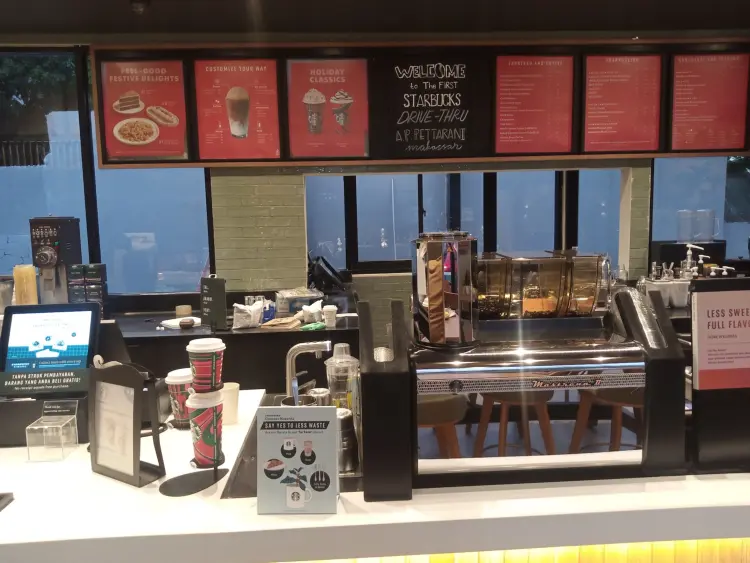 Starbucks Pettarani Drive Thru 10