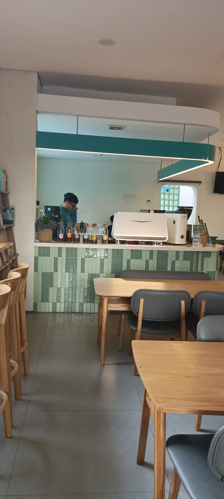 Kupinami Cafè & Resto 9