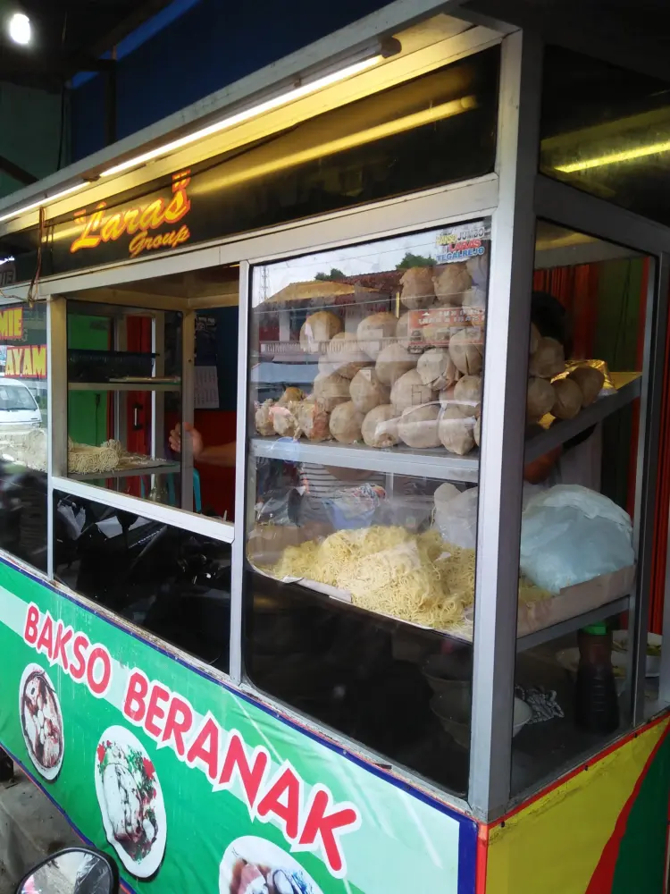 Bakso beranak LARAS PAK ABU 6