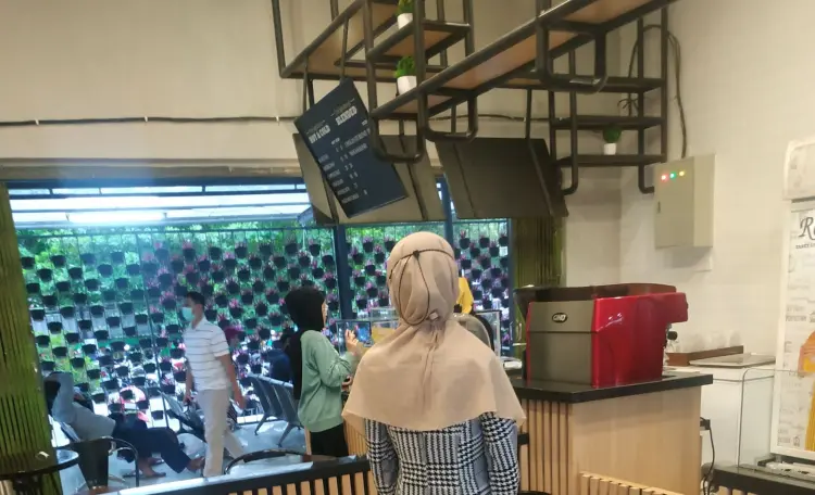 Roti'O - Stasiun Mojokerto 7