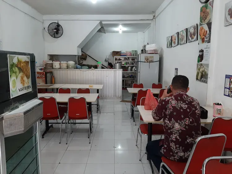 Depot Nasi Campur "Pojok Tambak Bayan" 2