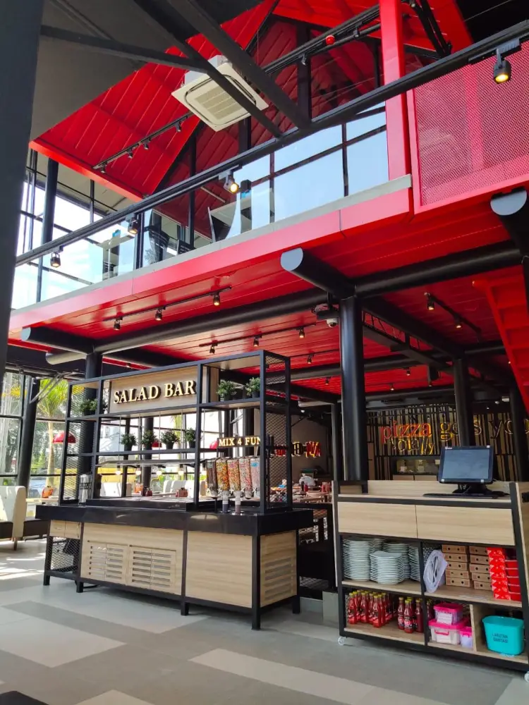 Pizza Hut Restoran 1