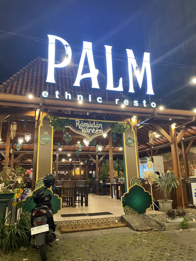 Palm Ethnic Resto 1