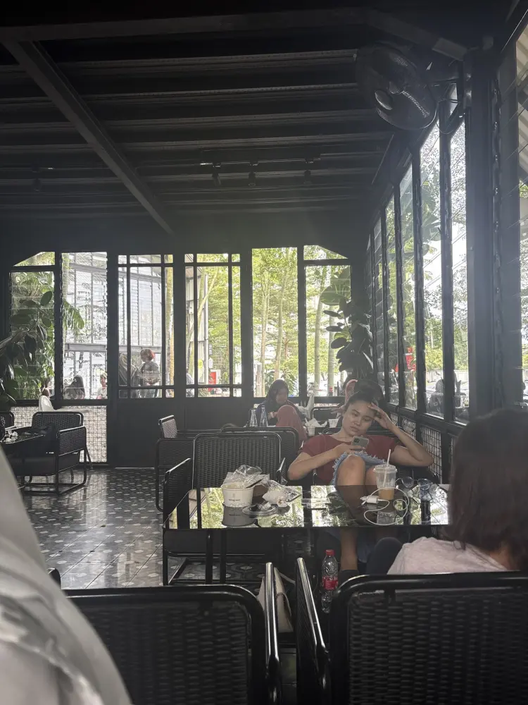 Kopi Nako Summarecon Bekasi 6