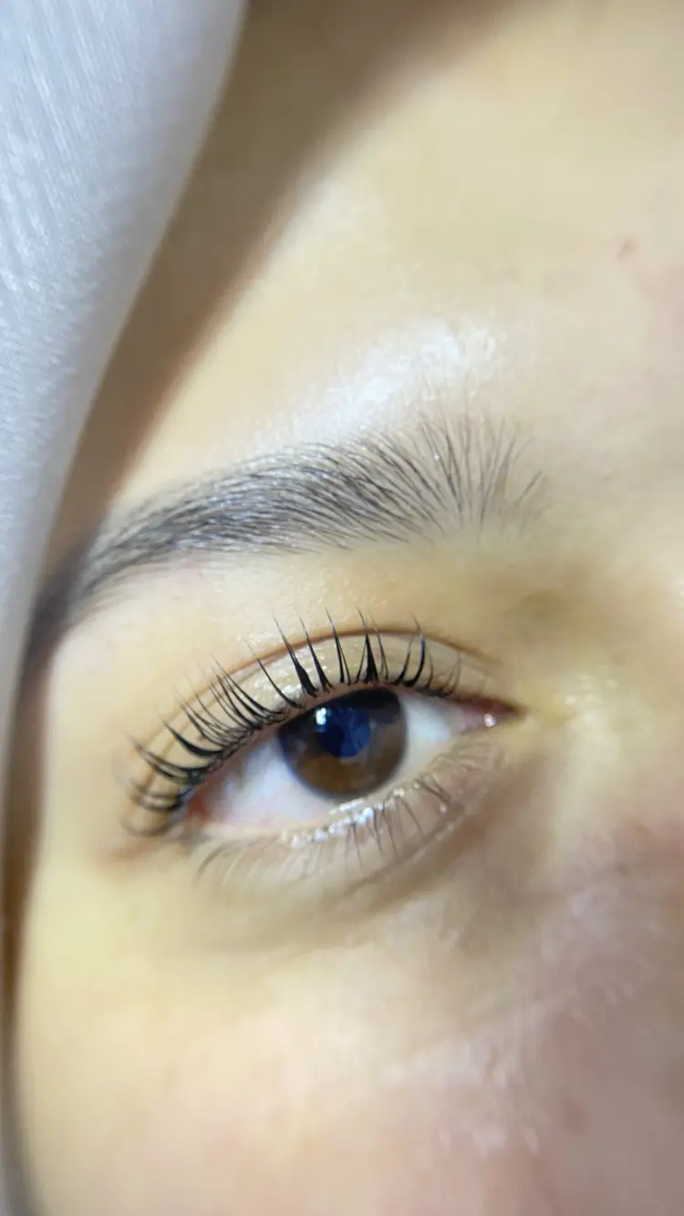 Sulam Alis-Nail Art-Brow Bomber-BB Glow-Lashlift-Facial-Eyelash Sidoarjo 1