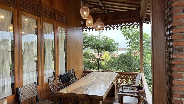 Lamban Sabah Resto 6