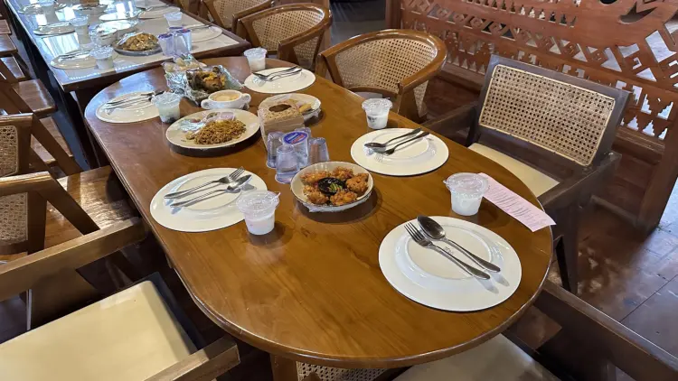 Lamban Sabah Resto 9