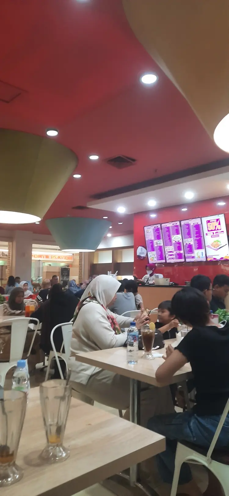 Solaria Plaza Cibubur 9