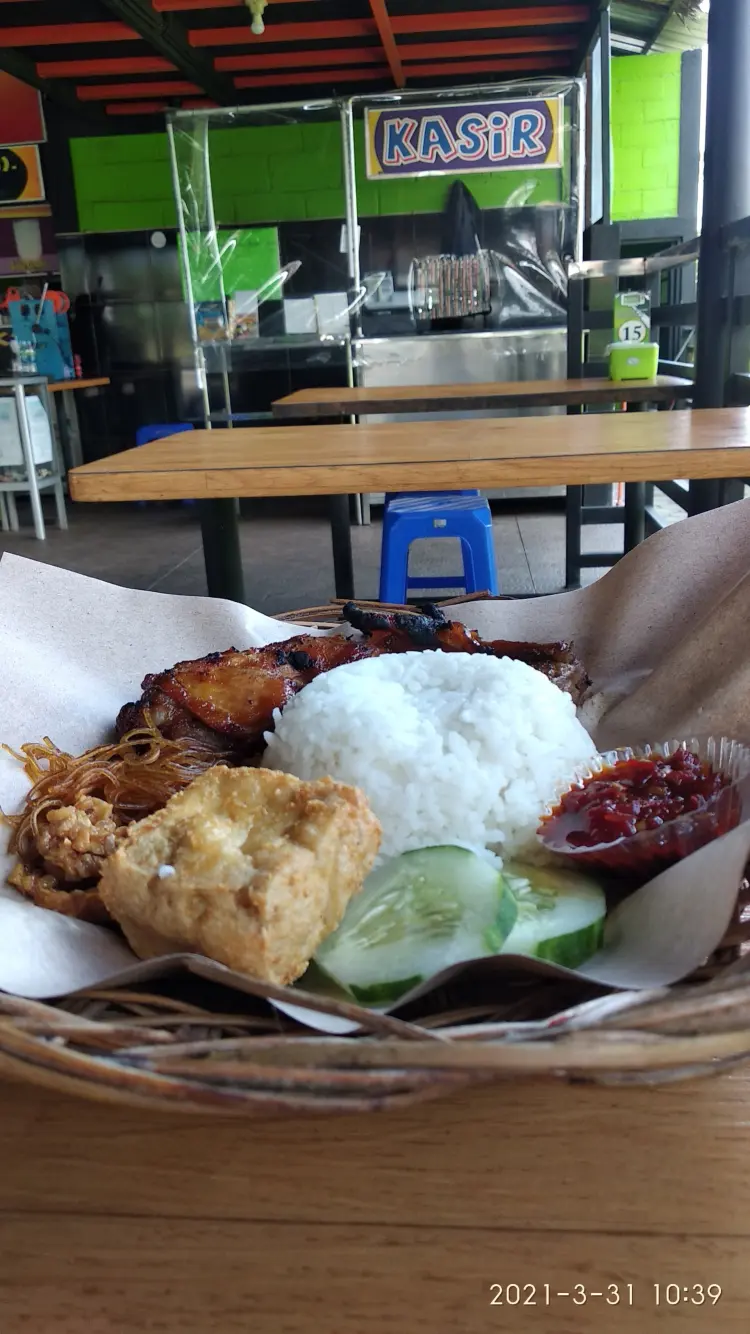 Ayam penyet Surabaya - Cilowa 7