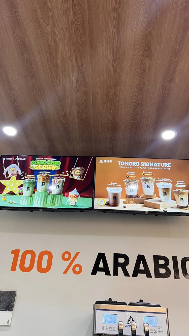 TOMORO COFFEE - Metland Ujung Menteng 3