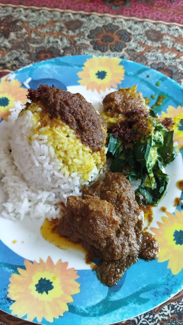 Ampera Bagonjong Masakan Padang 3