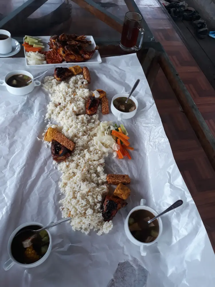 Resto Danau Aldepos 6