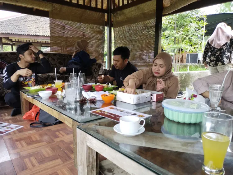 Resto Danau Aldepos 2