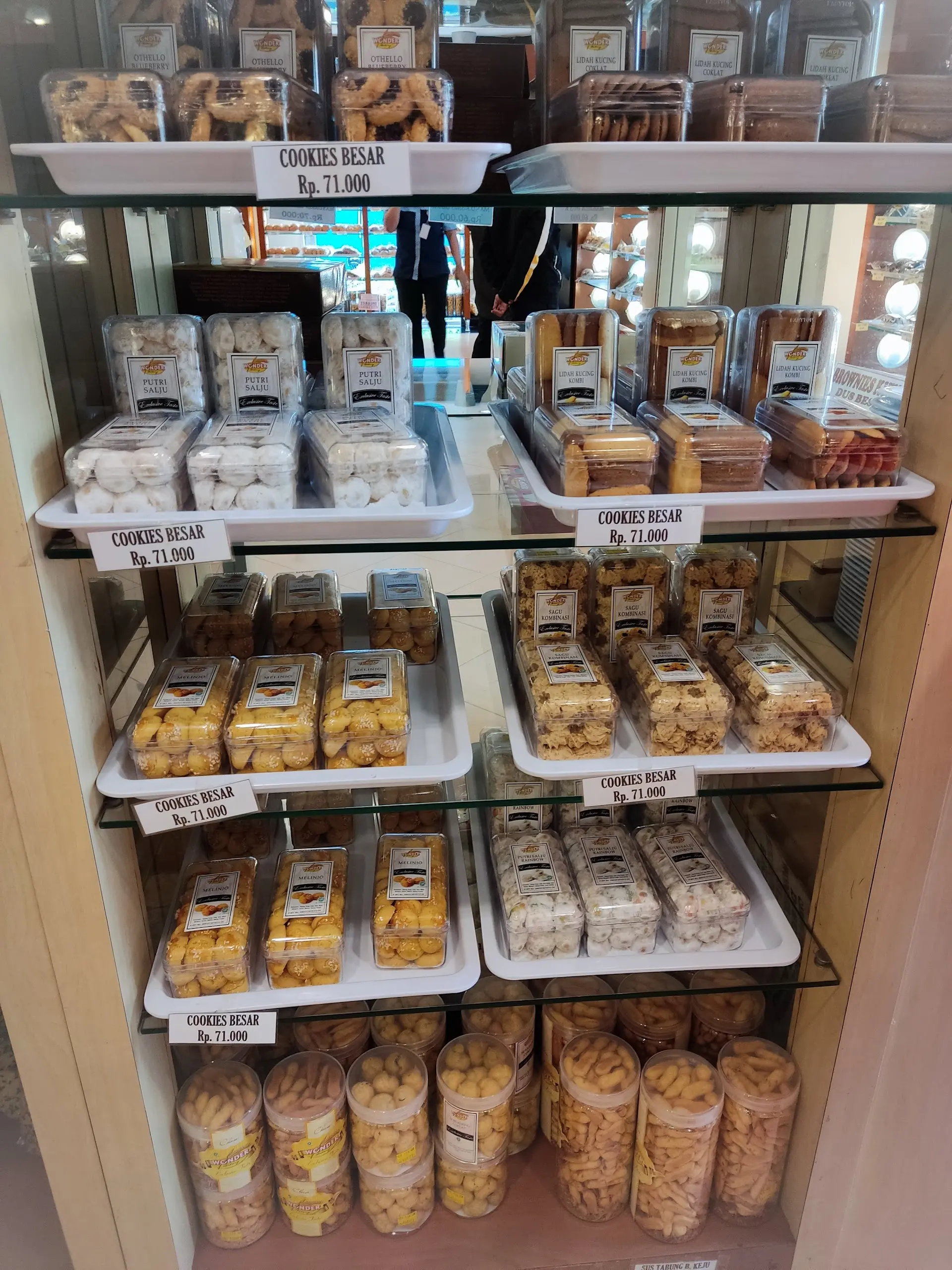 别只知道买Lumpia！三宝垄这家面包店才是伴手礼的正确打开方式 3