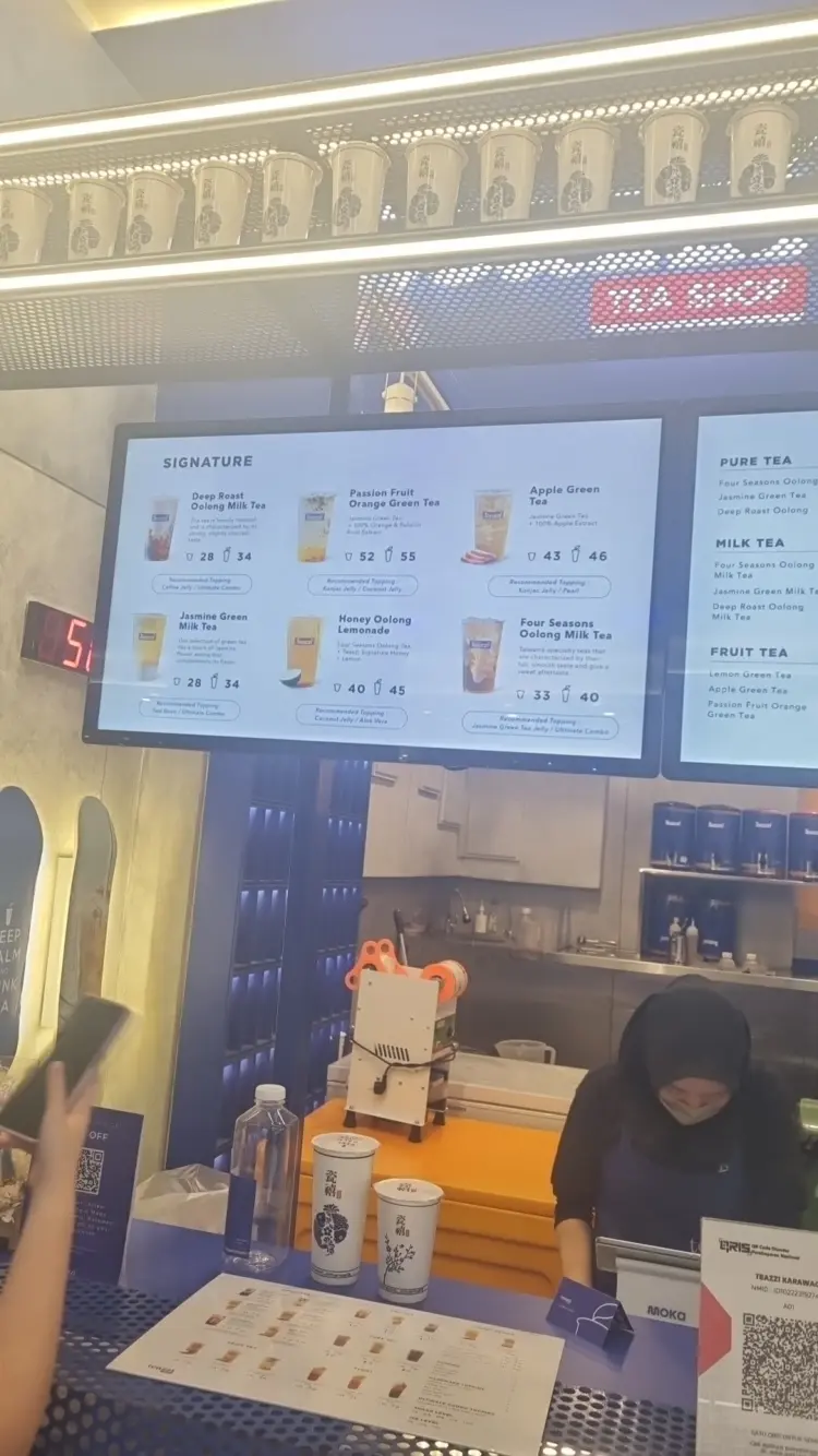 Teazzi Supermal Karawaci 7