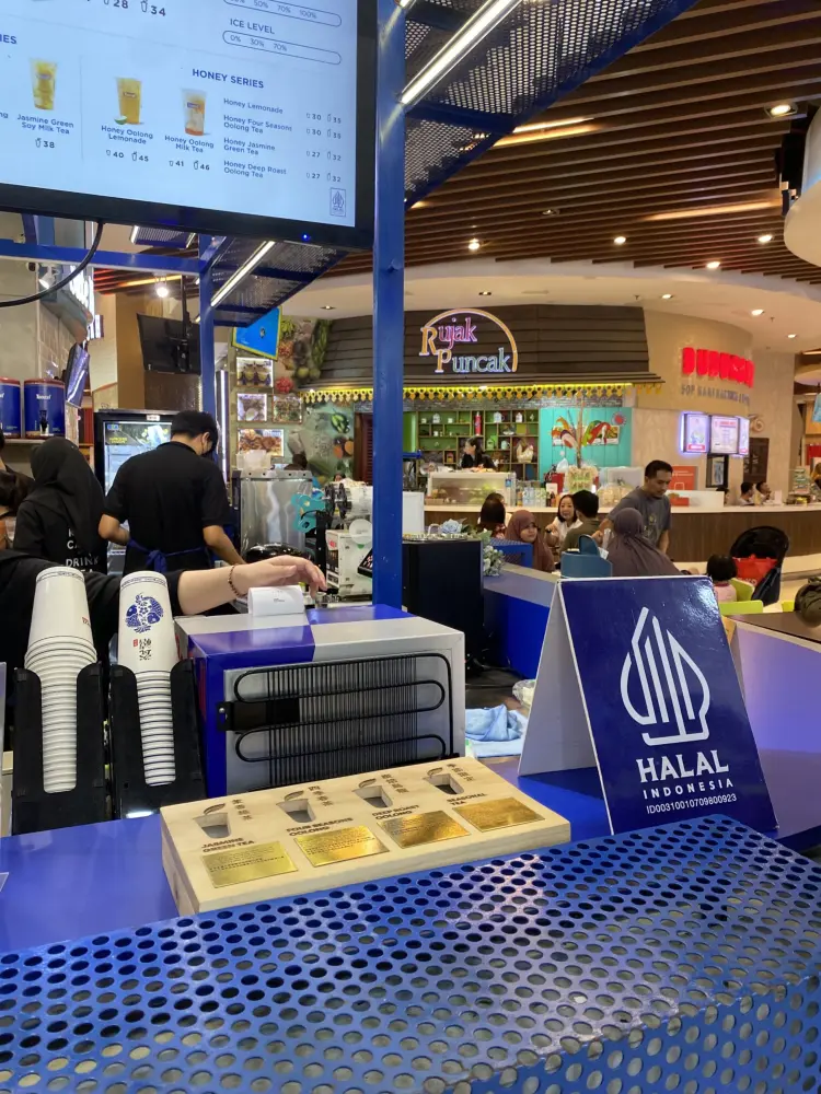 Teazzi Supermal Karawaci 4