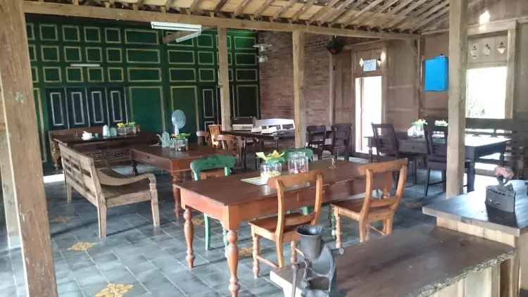 Waroeng Kopi Klotok 1