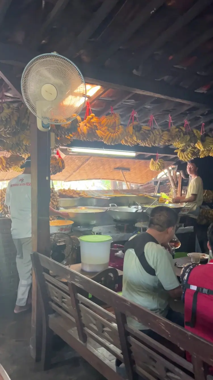 Waroeng Kopi Klotok 3