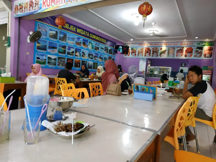 Rumah Makan ABADI 10