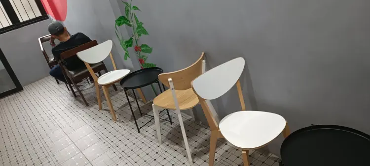 Noon Cafe Eatery Coworking 4