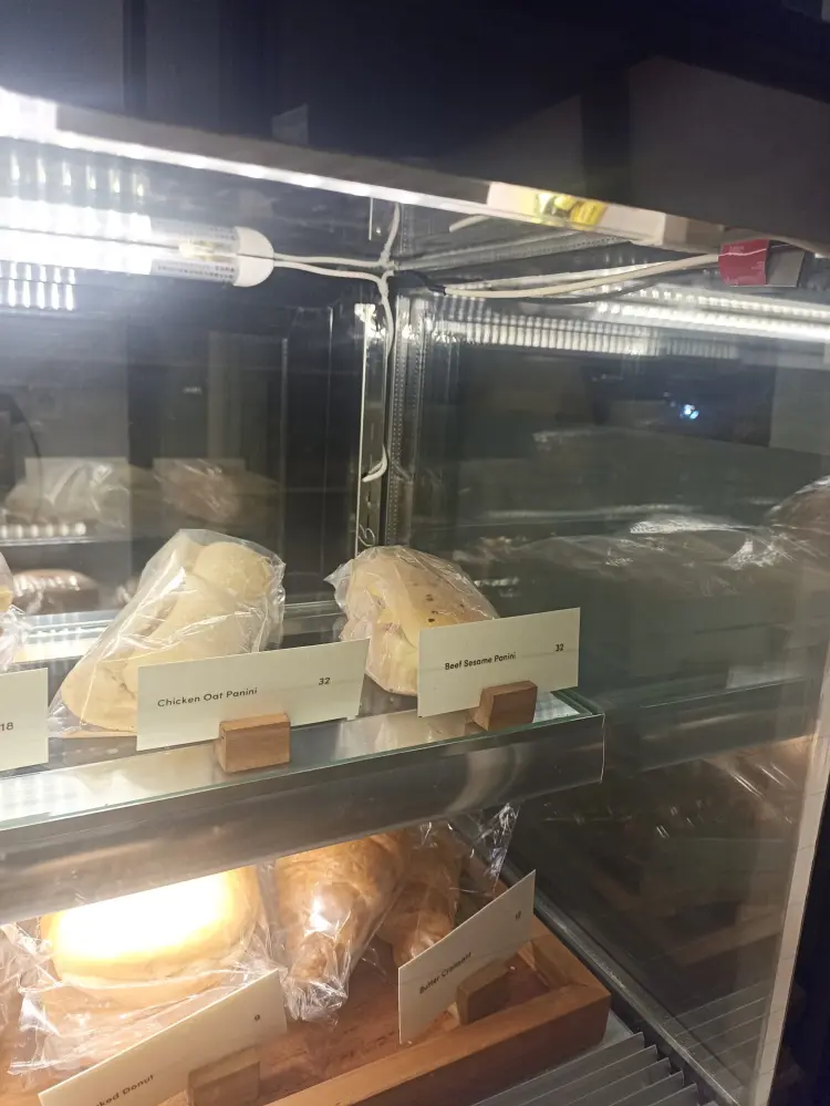 Kopi Kenangan - Ruko MT Haryono Balikpapan 2 7