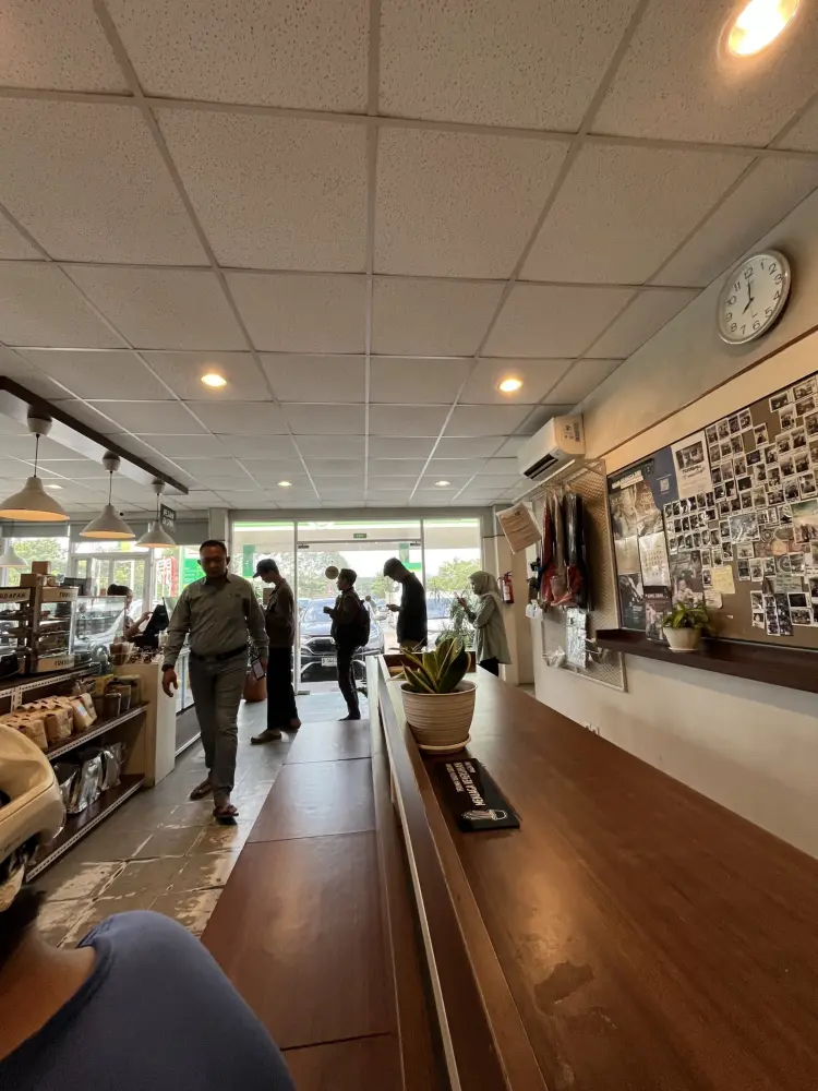 Toko Kopi TUKU - SPBU bp Bintaro Emerald 2