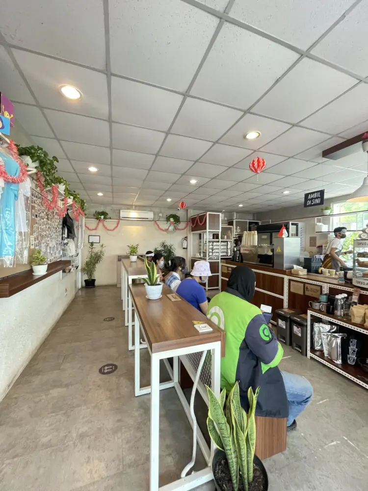 Toko Kopi TUKU - SPBU bp Bintaro Emerald 3