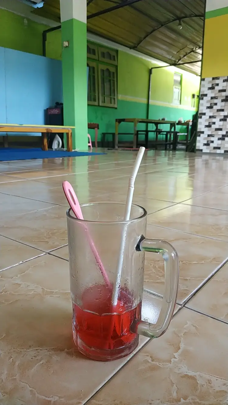 Warung Ayam Pedas Rowokangkung 8