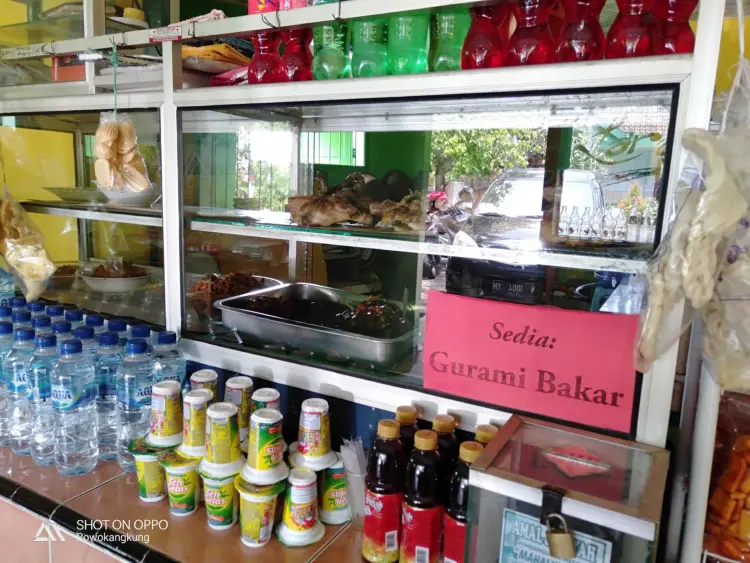 Warung Ayam Pedas Rowokangkung 4