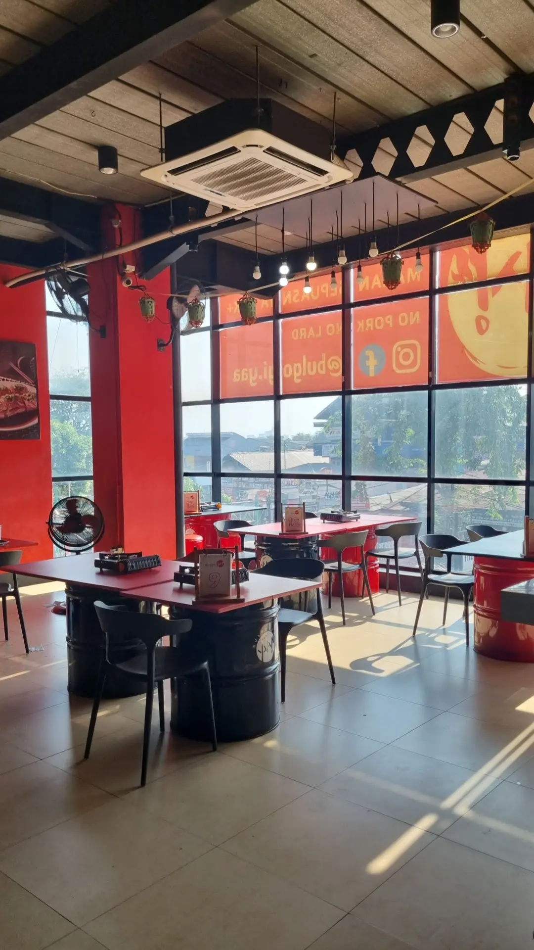 AYCE for under 100k: Is the price just eating fat? 2