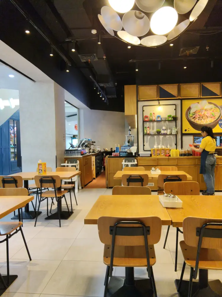The People's Cafe Mall Ratu Indah 3