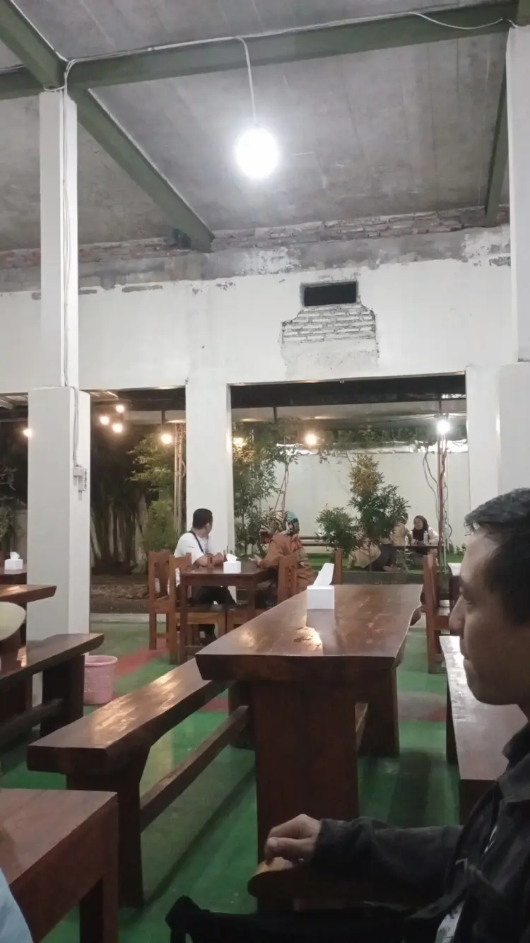 Kampoeng Seafood Bejen 2