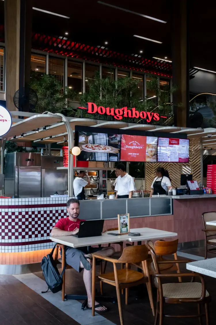 Doughboys Pizza Jimbaran - Sidewalk 4