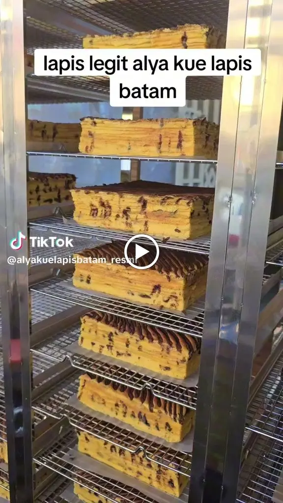 LAYER CAKE BATAM ALYA (OFFICIAL) 2