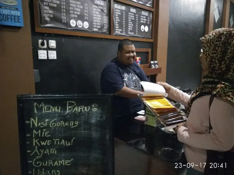 Warung Prasmanan & Kedai Kopi bubin 10