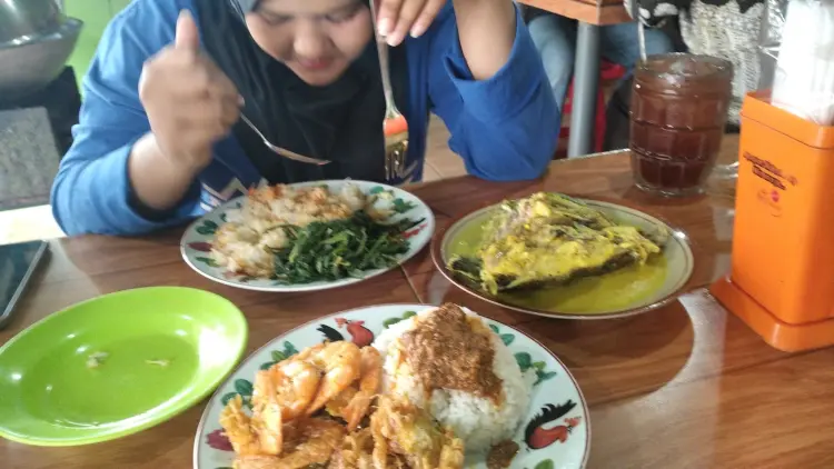 Rumah Makan Padang New Pojok Salero 5