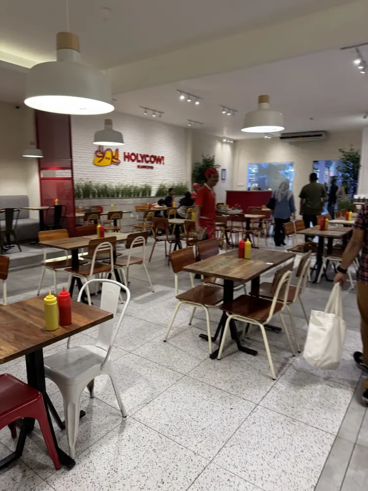 Holycow! STEAKHOUSE By Chef Afit 3