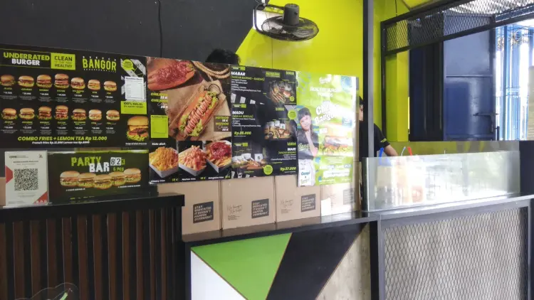 Burger Bangor Ngaliyan 4