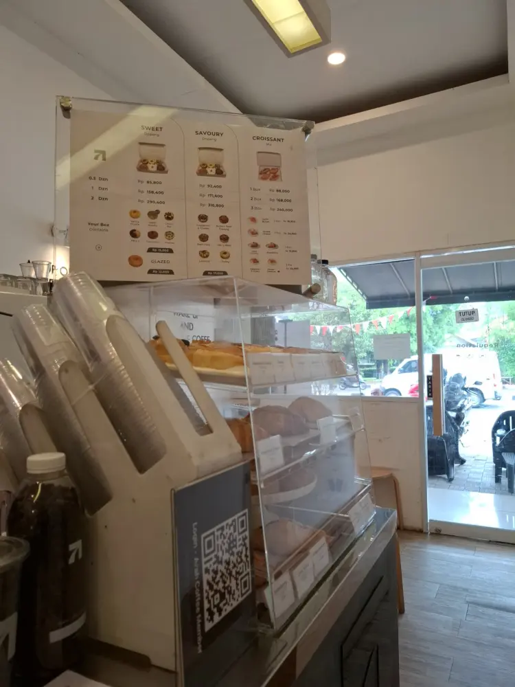 ARAH Coffee Pondok Indah 7