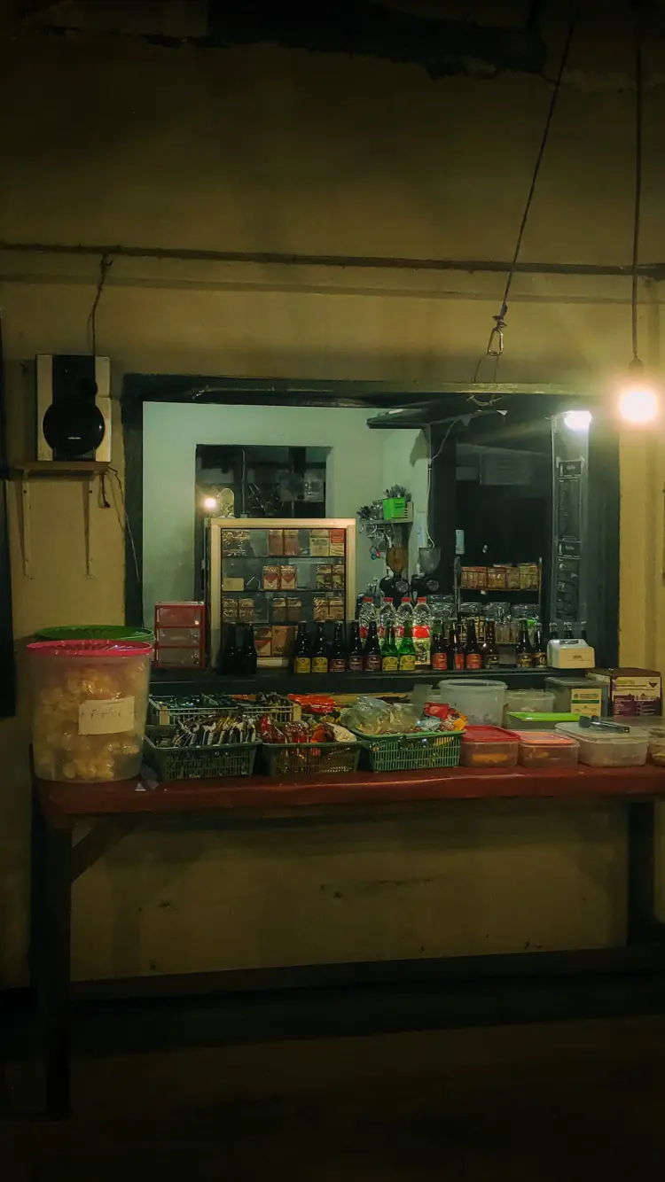 Warkop Mbah Djie [ Coffee Space and Food ] 9