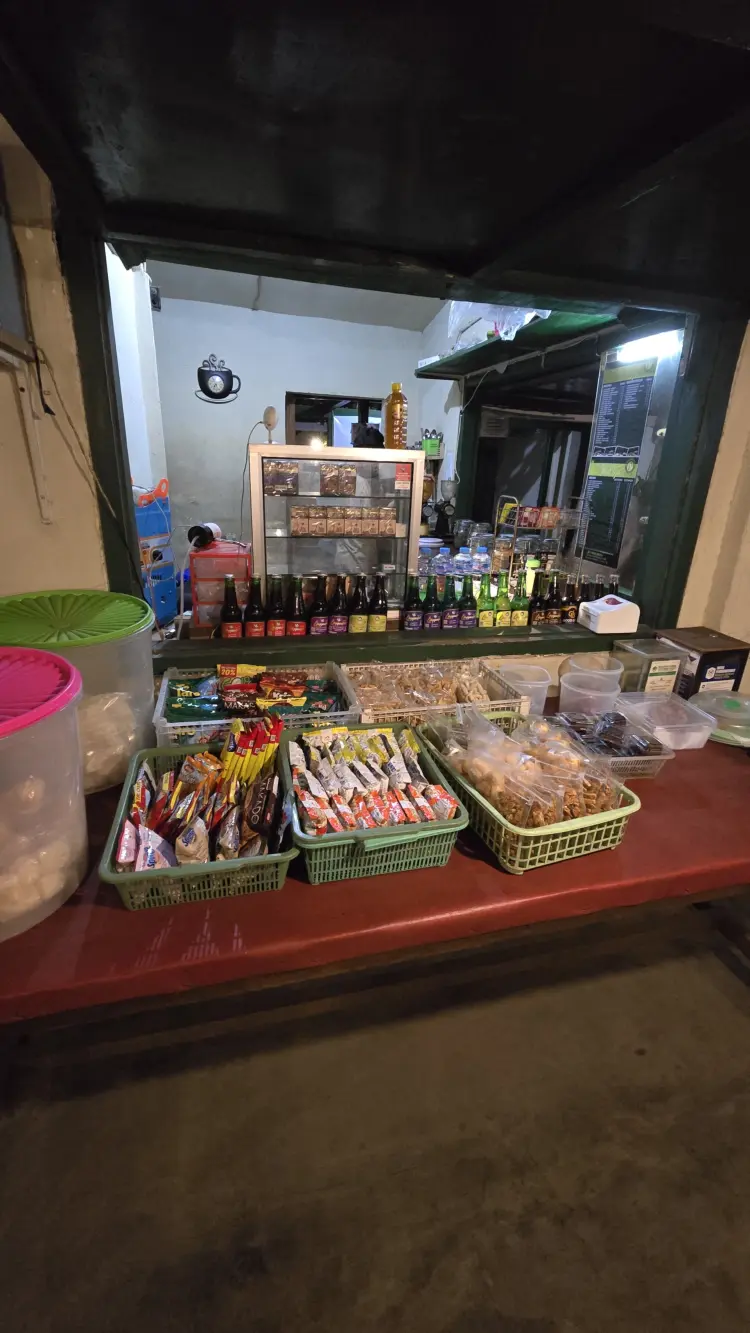 Warkop Mbah Djie [ Coffee Space and Food ] 7