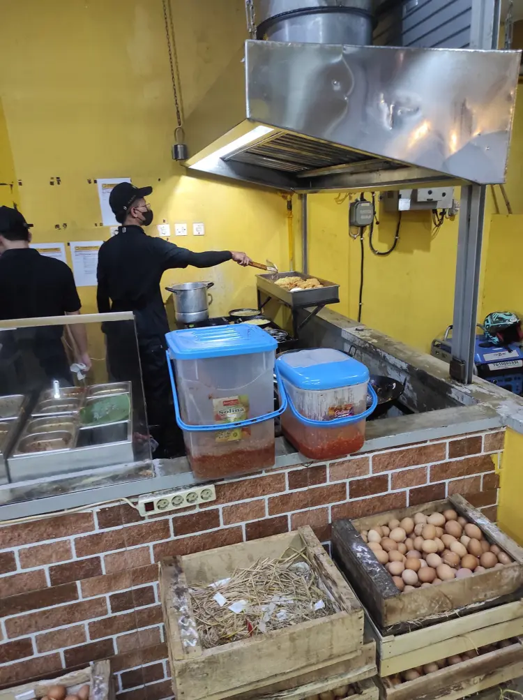 Dadar Beredar - Surabaya 3