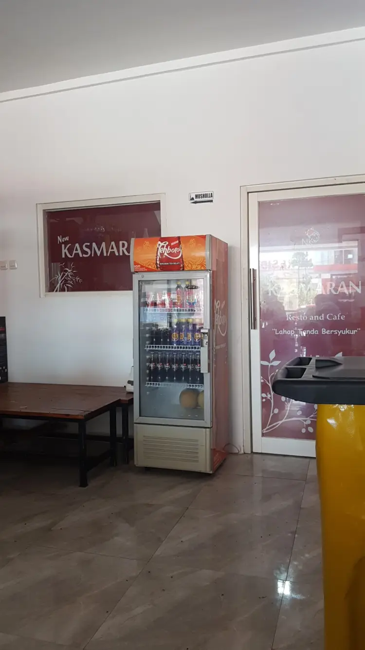 NEW KASMARAN (Cafe & Resto) 2