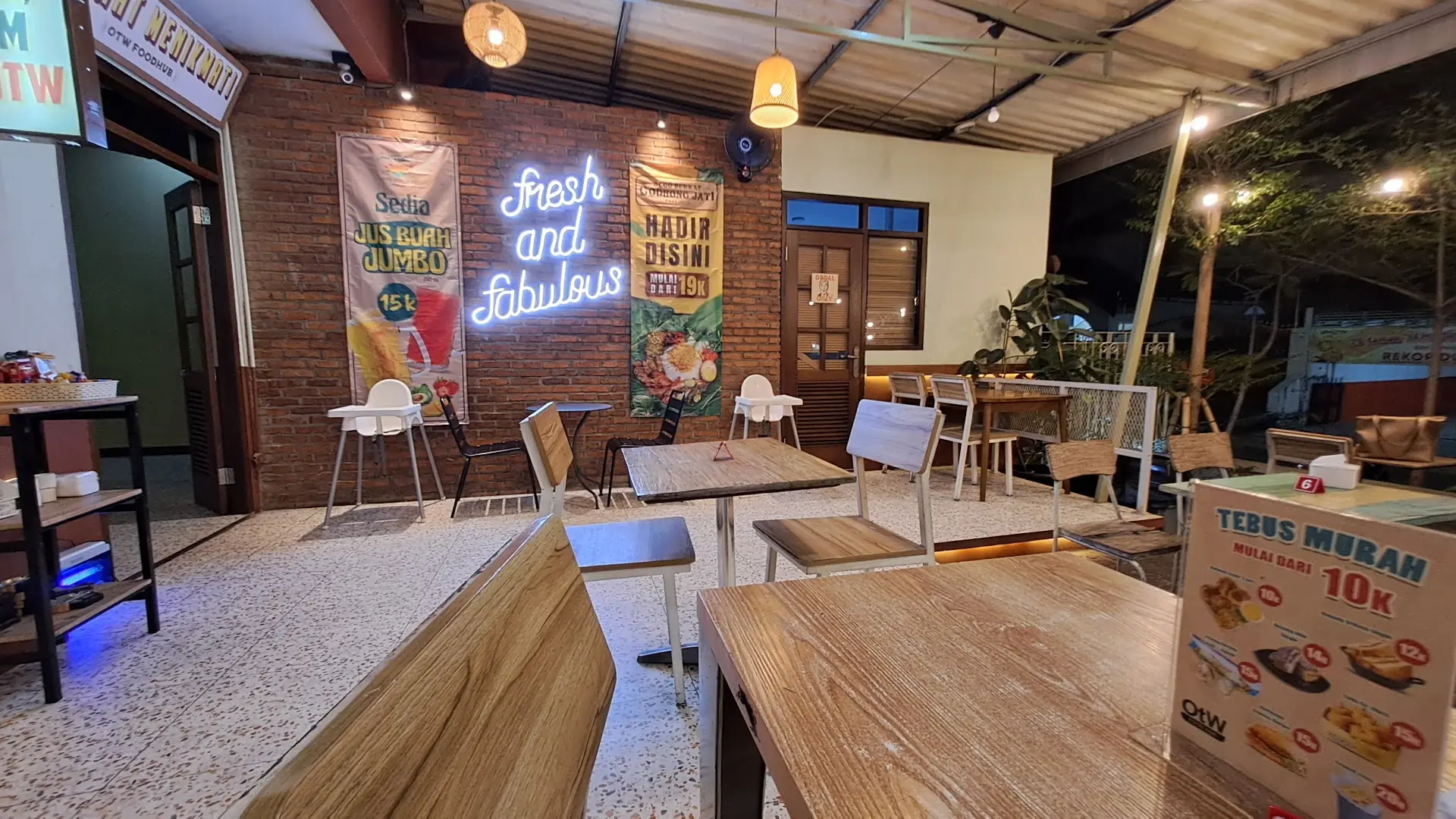 等了1小时就这？雅加达这家Ropang除了环境一无是处 2