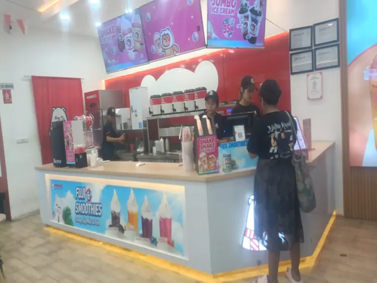 Momoyo ice cream&fruit tea bantul 5